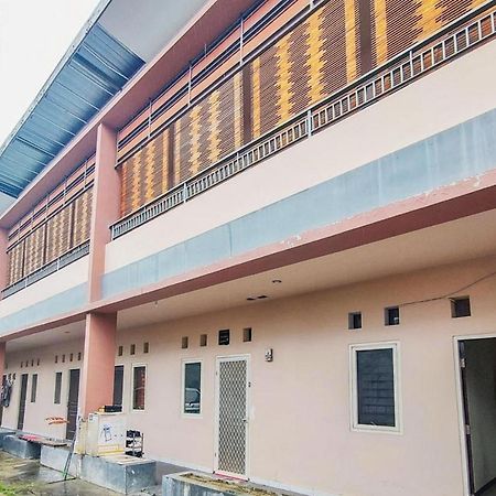 Chandra Graha Guesthouse Palu Exterior foto