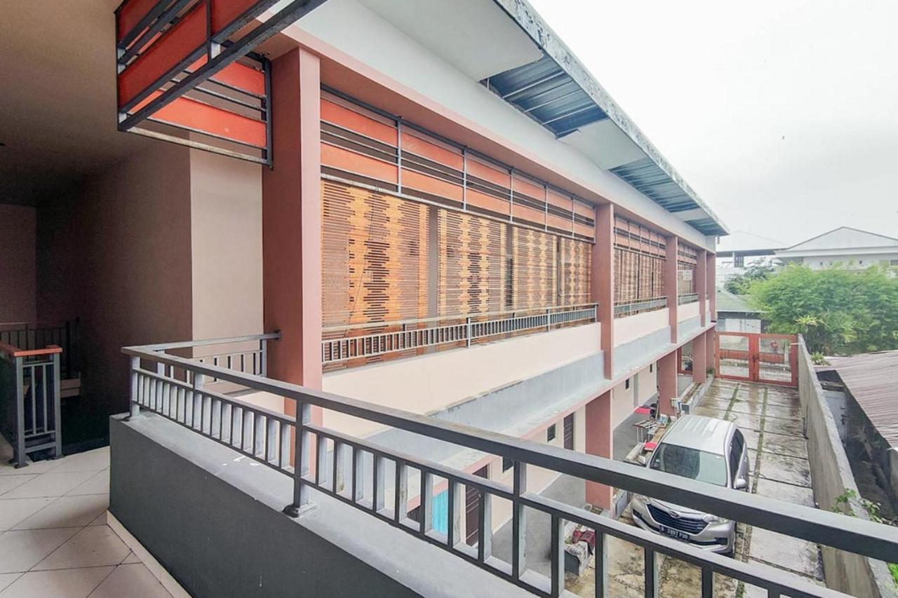 Chandra Graha Guesthouse Palu Exterior foto